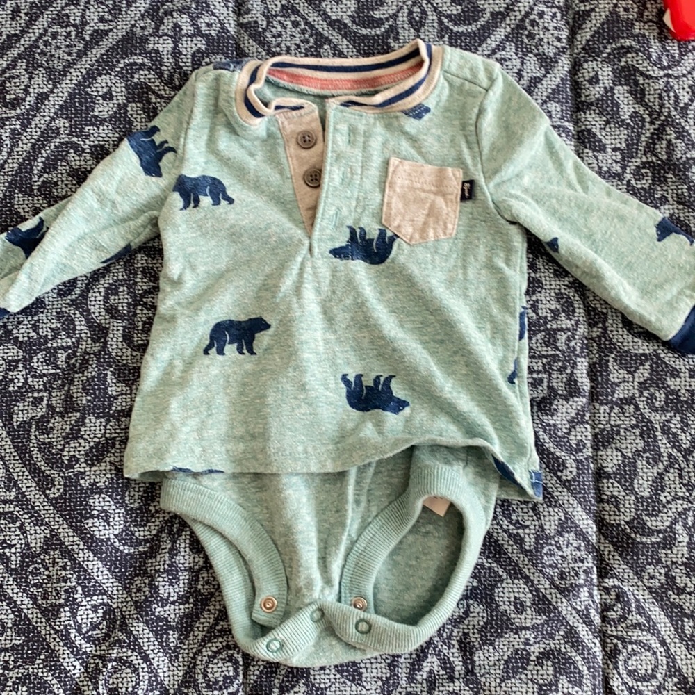 🐻 Beary cute fake shirt long sleeve onsie